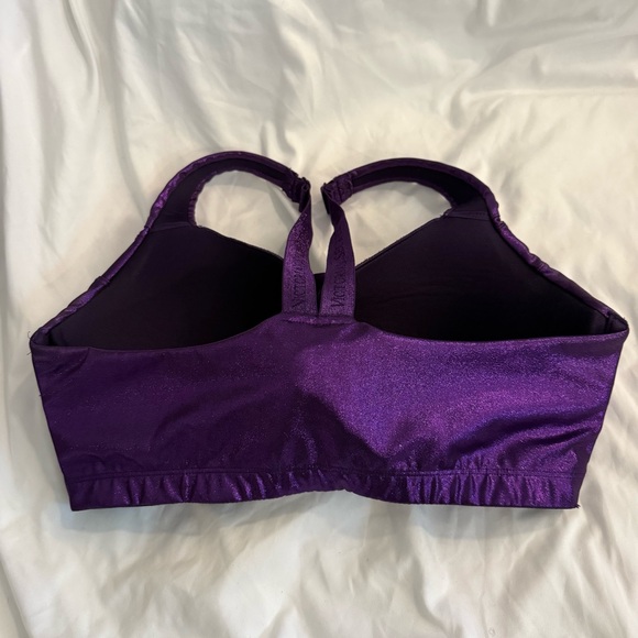 NWOT Victoria’s Secret Metallic Purple Knockout Maximum Impact Sports Bra - Picture 4 of 8